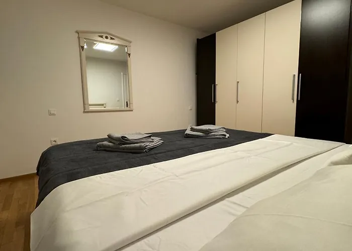 Valentinas Garden سبليت