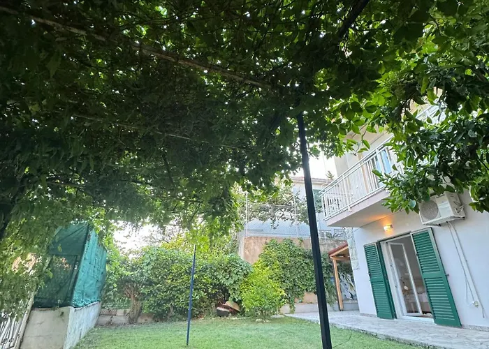 Valentinas Garden شقة *